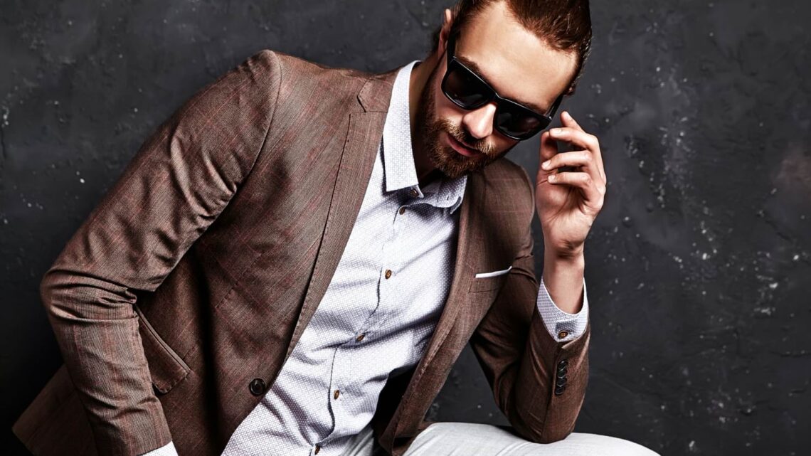 Znajdź swój własny wizerunek z pomocą stylisty