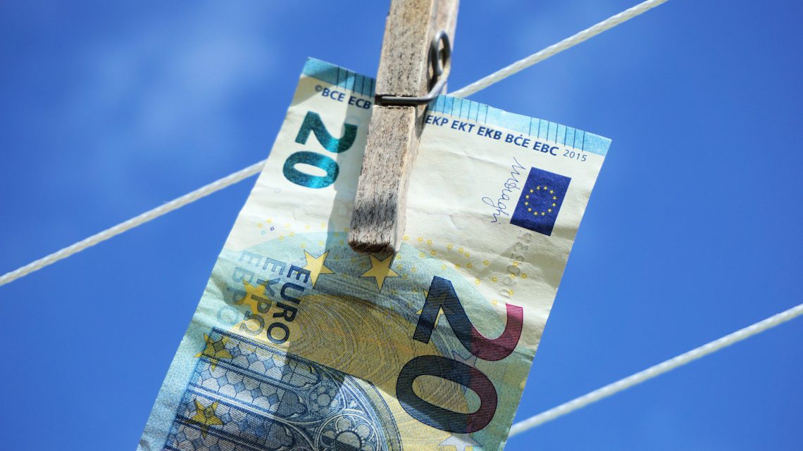 Narzędzia AML – zautomatyzuj swoją pracę już dziś