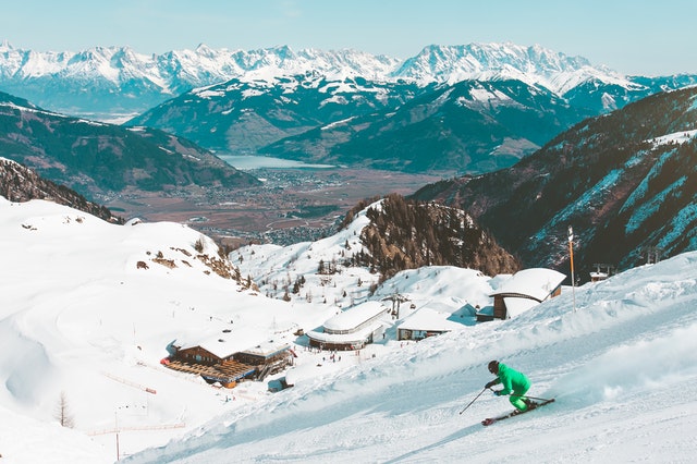 Wyjazdy na narty Mayrhofen – dlaczego to dobry pomysł?