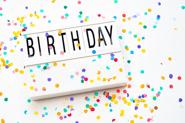 Pomysł na przyjęcie urodzinowe – nasze wskazówki
